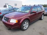 2007 Ford Freestyle Limited AWD Front 3/4 View