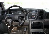 2003 Chevrolet Suburban 2500 LS 4x4 Dashboard