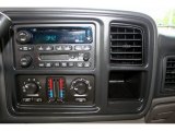 2003 Chevrolet Suburban 2500 LS 4x4 Audio System