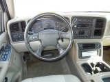 2004 Chevrolet Suburban 1500 LT Dashboard