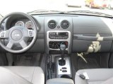 2006 Jeep Liberty Limited 4x4 Dashboard