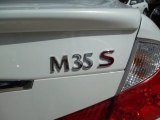 2008 Infiniti M 35 S Sedan Marks and Logos