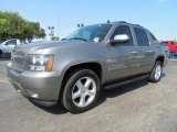 2008 Chevrolet Avalanche LTZ Front 3/4 View