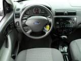 2006 Ford Focus ZXW SE Wagon Dashboard