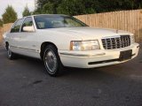 1998 White Cadillac DeVille Sedan #53409510
