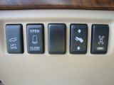 2009 Nissan Armada LE 4WD Controls