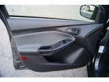 2012 Ford Focus S Sedan Door Panel