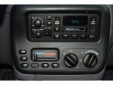 2000 Chrysler Voyager  Audio System