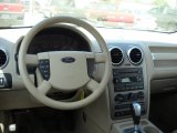 2005 Ford Freestyle SE AWD Dashboard