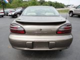 1999 Pontiac Grand Prix SE Sedan Exterior