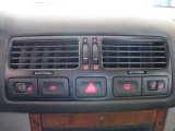 2003 Volkswagen Jetta GLX Sedan Controls