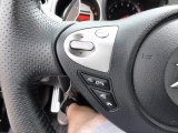 2009 Nissan 370Z Touring Coupe Controls