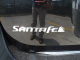 2012 Hyundai Santa Fe SE V6 Marks and Logos