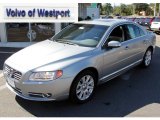 Electric Silver Metallic Volvo S80 in 2011