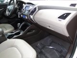 2010 Hyundai Tucson Limited Dashboard