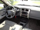 2006 Dodge Dakota SLT Quad Cab Dashboard