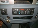 2008 Dodge Ram 3500 SLT Quad Cab 4x4 Controls