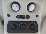 2006 Chevrolet Suburban LS 1500 4x4 Controls