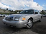 2005 Ford Crown Victoria LX Front 3/4 View