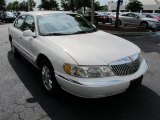 2000 Vibrant White Lincoln Continental  #53904177