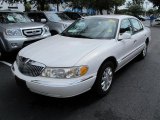 2000 Lincoln Continental Vibrant White
