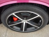 2010 Dodge Challenger SRT8 Furious Fuchsia Edition Wheel