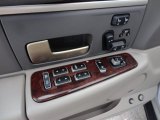 2006 Lincoln Town Car Designer Series Controls