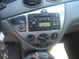 2002 Ford Focus ZX5 Hatchback Audio System