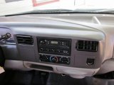 1999 Ford F450 Super Duty XL Regular Cab Utility Truck Controls