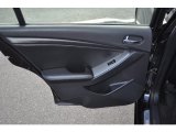 2009 Nissan Altima 2.5 S Door Panel