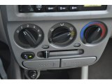 2003 Hyundai Accent GL Sedan Controls