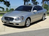 2003 Infiniti Q 45 Luxury Sedan Front 3/4 View