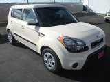 2012 Clear White Kia Soul 1.6 #54202765