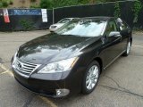 Truffle Mica Lexus ES in 2011