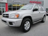 2002 Chrome Silver Metallic Nissan Pathfinder SE 4x4 #54256123