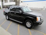 2006 Cadillac Escalade EXT AWD Front 3/4 View