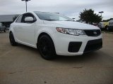 2010 Kia Forte Koup Clear White