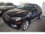 2012 BMW X6 xDrive35i Front 3/4 View