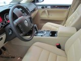 2010 Volkswagen Touareg VR6 FSI 4XMotion Pure Beige Interior