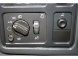 2004 Chevrolet Silverado 2500HD LS Extended Cab 4x4 Controls