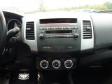 2010 Mitsubishi Outlander GT 4WD Controls