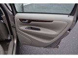 2003 Volvo XC70 AWD Door Panel