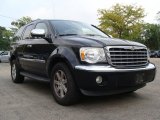 2007 Chrysler Aspen Limited 4WD Front 3/4 View
