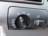 2001 Audi A6 4.2 quattro Sedan Controls