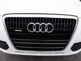 2009 Audi Q5 3.2 Premium quattro Marks and Logos