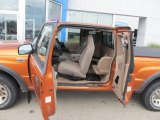 2000 Mazda B-Series Truck B3000 SE Extended Cab 4x4 Tan Interior