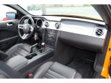 2007 Ford Mustang GT Deluxe Coupe Dashboard