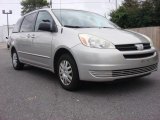2004 Toyota Sienna LE