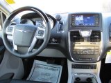 2012 Chrysler Town & Country Limited Dashboard