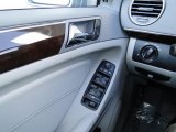 2012 Mercedes-Benz GL 550 4Matic Controls